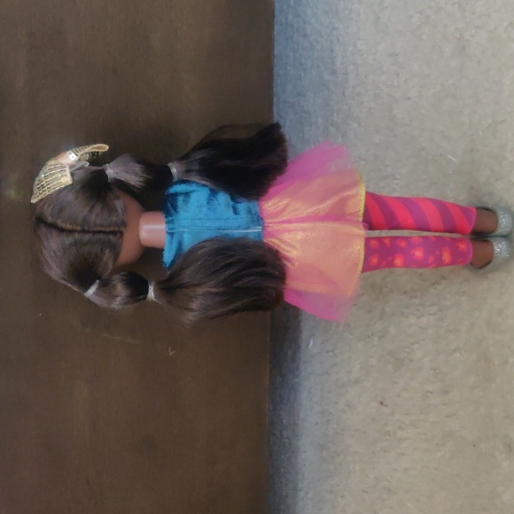 GLITTER GIRLS POSEABLE DOLL" ODESSA" 14 INCH - Picture 4 of 10